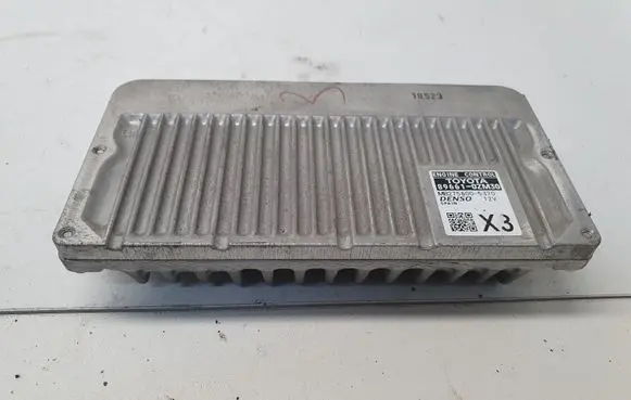 Toyota Auris E180 Engine control unit/module 896610ZM30 MB2756005370