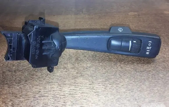 Volvo V50 Wiper control stalk 17D770
