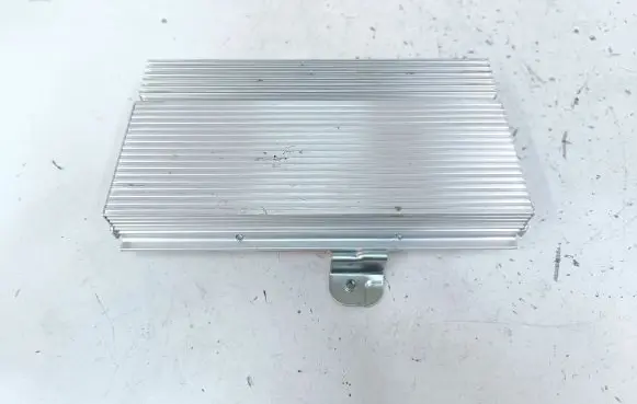 Dodge Grand Caravan Sound amplifier 05107086AI
