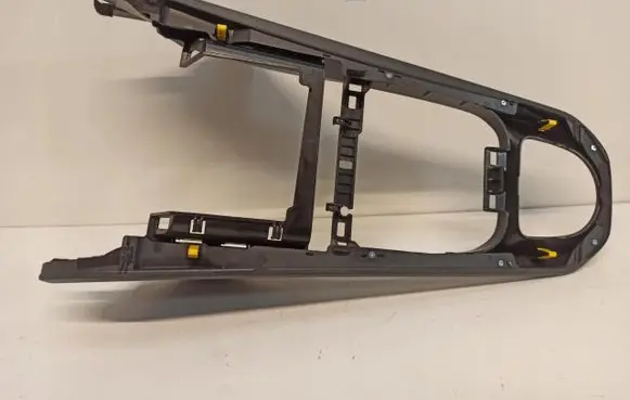 Hyundai Ioniq Centre console side trim front 