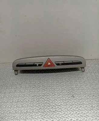 Peugeot 308 Hazard light switch 706380 706300