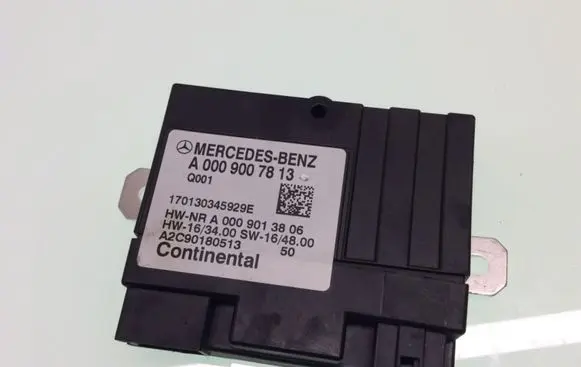 Mercedes-Benz C W205 Fuel injection pump control unit/module A0009007813