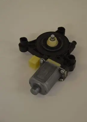 Audi A5 Front door window regulator motor 8W0959801 0130822705