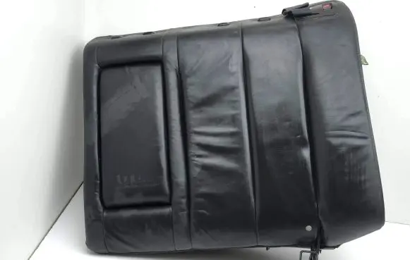 Mazda CX-7 Rear seat 