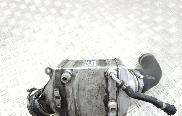 BMW X5 E70 Intercooler radiator 7575404
