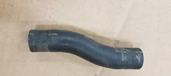 Volkswagen Transporter - Caravelle T5 Engine coolant pipe/hose 7E0121086B