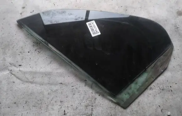 Volkswagen Jetta V Rear vent window glass as2