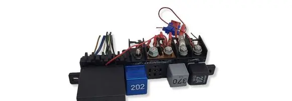 Volkswagen PASSAT B5 Fuse module 4B0955531A A210898 72WA401