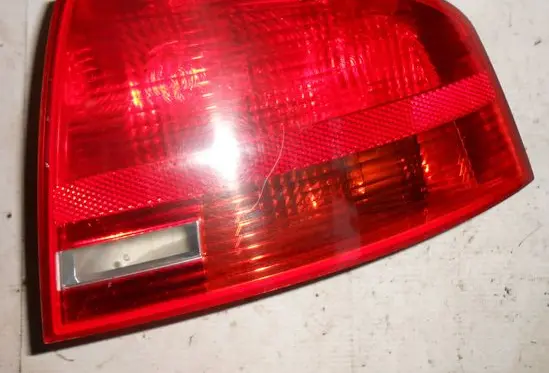 Audi A4 S4 B7 8E 8H Rear/tail lights 8E5945096
