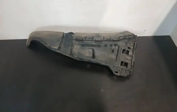 Volvo XC90 Front bumper mounting bracket 08620564