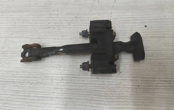 Volvo V60 Rear door check strap stopper 31298467