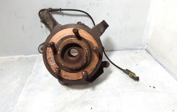 Chrysler Pacifica Front wheel hub spindle knuckle 04743147AB