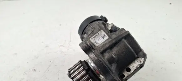 Volkswagen Tiguan Fuel injection high pressure pump 03L130755D