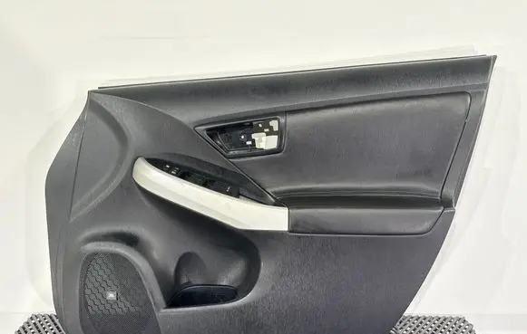 Toyota Prius (XW30) Front door card panel trim 67795X1B03