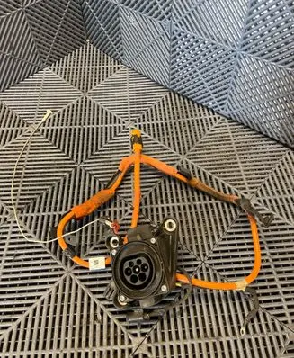 BMW 5 G30 G31 G38 Electric car charge socket 6830240 6841557