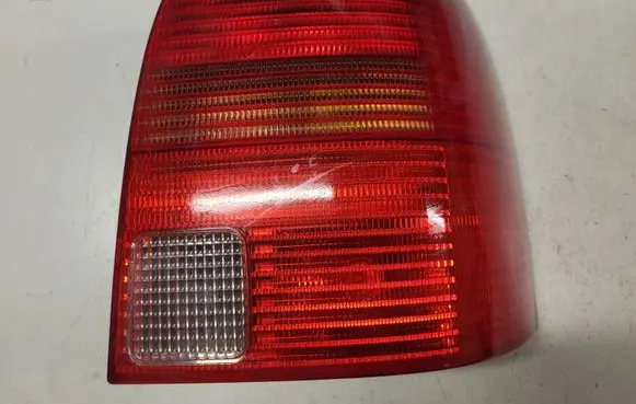 Volkswagen PASSAT B5 Rear/tail lights 3B9945112