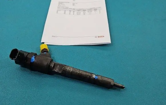 Opel Corsa C Fuel injector 0445110183 IMPRK1502607
