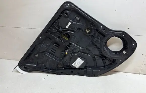 Mercedes-Benz ML W166 Rear door window regulator with motor A1667300179