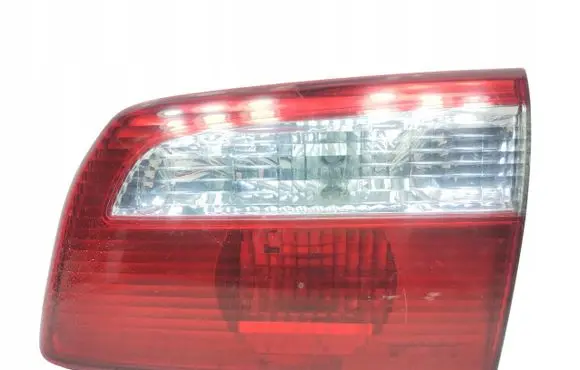 Mazda 626 Tailgate rear/tail lights