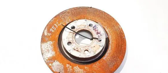 Volvo C30 Front brake disc ventiliuojamas