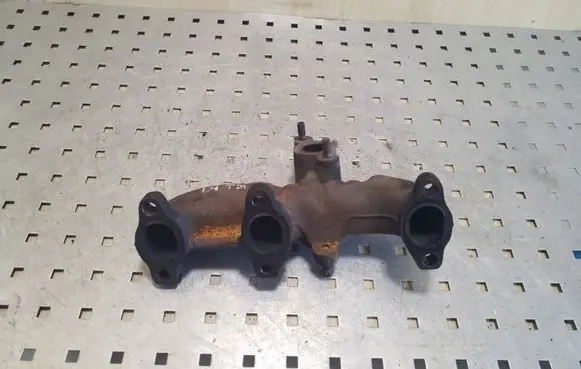 Audi A2 Exhaust manifold 045253033 045258033