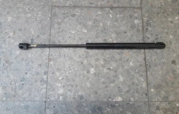 Volkswagen Polo III 6N 6N2 6NF Tailgate strut 6N0827550A