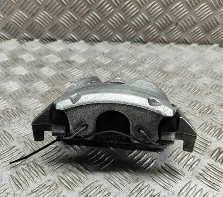 Toyota Yaris XP210 Front brake caliper 47750K0030