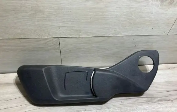 DS Automobiles 3 Crossback Front door seat control surround trim 9824492380