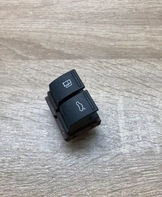 Volkswagen PASSAT CC Fuel tank opening switch 3C0959903B