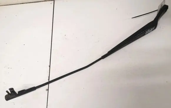 Skoda Octavia Mk2 (1Z) Front wiper blade arm 1z1955410