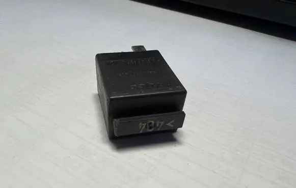 Audi A4 S4 B8 8K Other relay 7M0951253C 95VW10K705EA