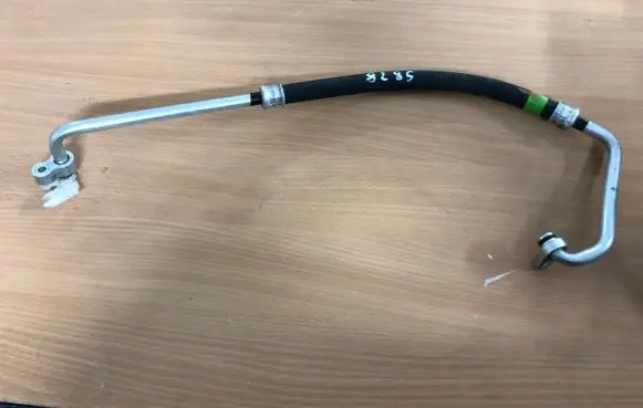Toyota Yaris XP210 Air conditioning (A/C) pipe/hose