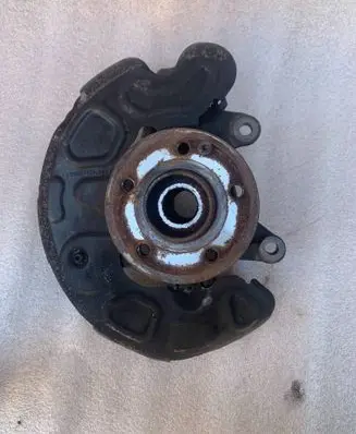 Mercedes-Benz V Class W447 Front wheel hub spindle knuckle A4473320300 A44733008800