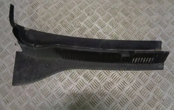 Seat Mii Wiper trim 1S1819404 1S2819404