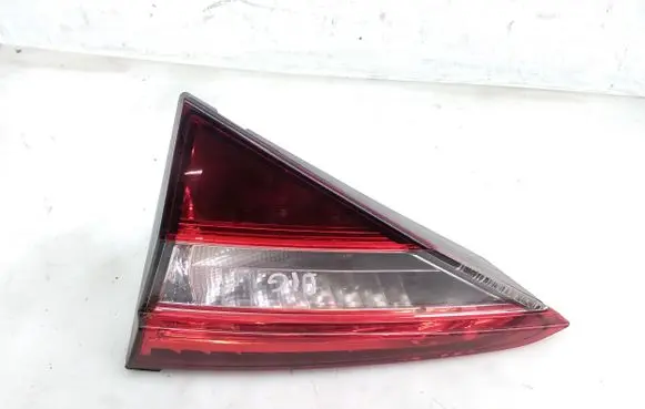 Skoda Superb B8 (3V) Tailgate rear/tail lights 3V5945308D 3V5945308B 3V5945308E
