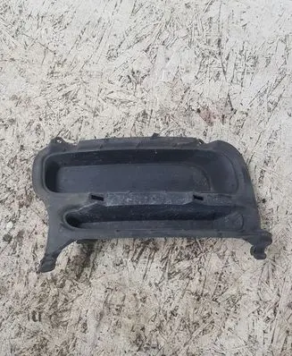 Toyota Avensis T250 Front bumper lower grill
