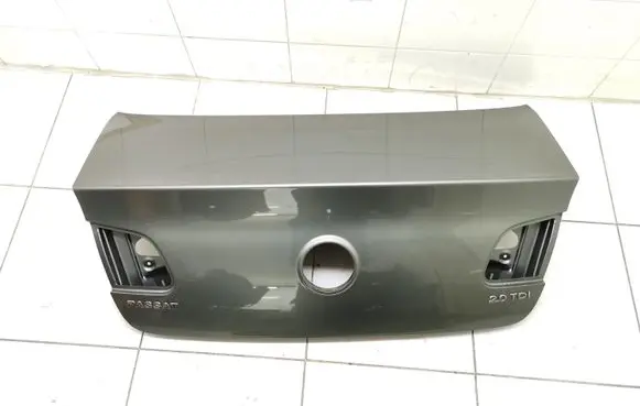 Volkswagen PASSAT B6 Tailgate/trunk/boot lid