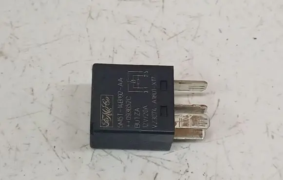 Ford Fiesta Other relay 5M5T14B192AA