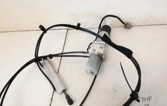 Volvo V70 Soft lock spindle drive 31218393
