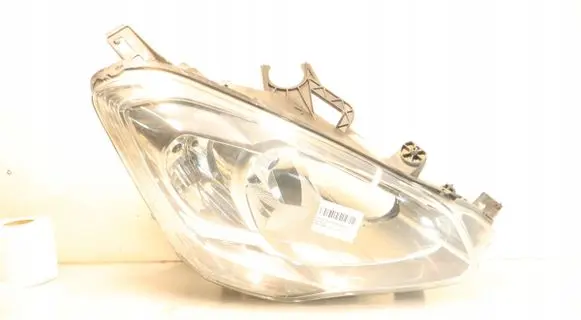 Peugeot Partner Headlight/headlamp