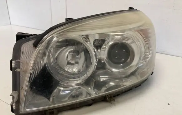 Toyota RAV 4 (XA30) Headlight/headlamp 9336860