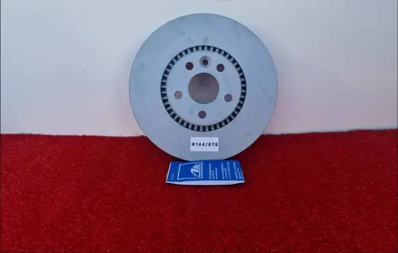 Mercedes-Benz CLS C218 X218 Front brake disc 90R-02C0118