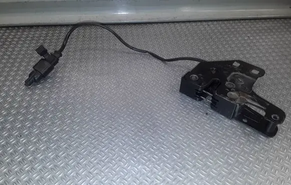 Audi A6 S6 C6 4F Engine bonnet/hood lock/catch 
