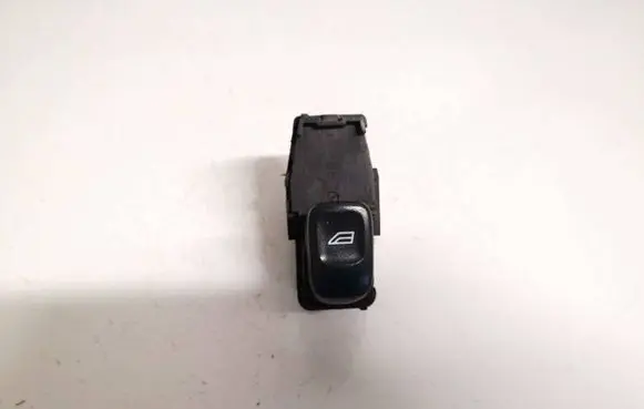 Volvo S60 Electric window control switch 8685288