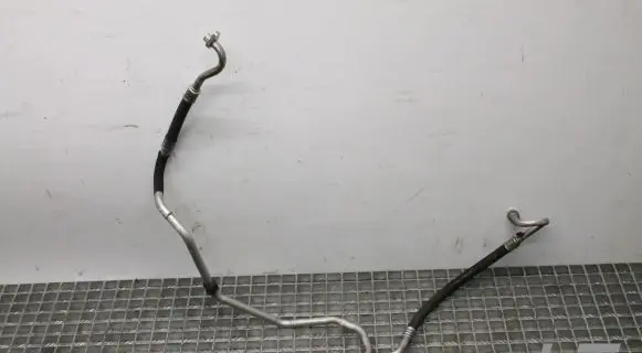 Peugeot RCZ Air conditioning (A/C) pipe/hose 9684368380