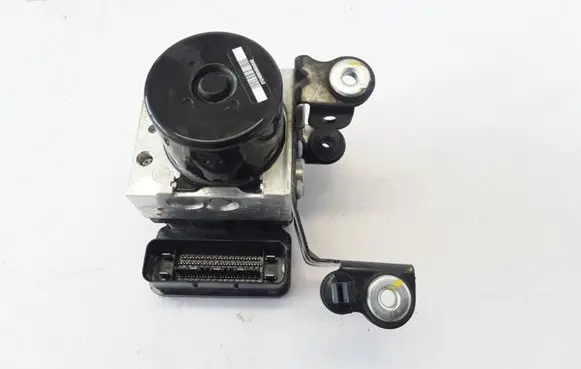 Volvo XC60 ABS Pump 30681619