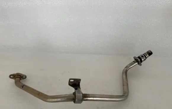 Audi A3 S3 8P EGR valve line/pipe/hose 06F131521M