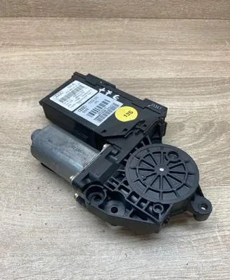 Audi A8 S8 D3 4E Rear door window regulator motor 4E0959801A 4E0910802