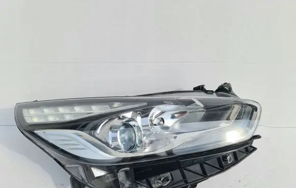 Ford S-MAX Headlight/headlamp