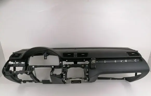 Volkswagen PASSAT B6 Dashboard 3C1857004F